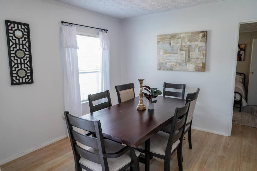 Beautiful Stylish 3 Bedroom Home In Greenville Buitenkant foto
