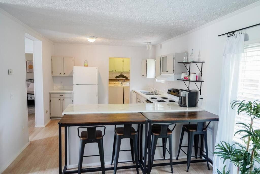Beautiful Stylish 3 Bedroom Home In Greenville Buitenkant foto